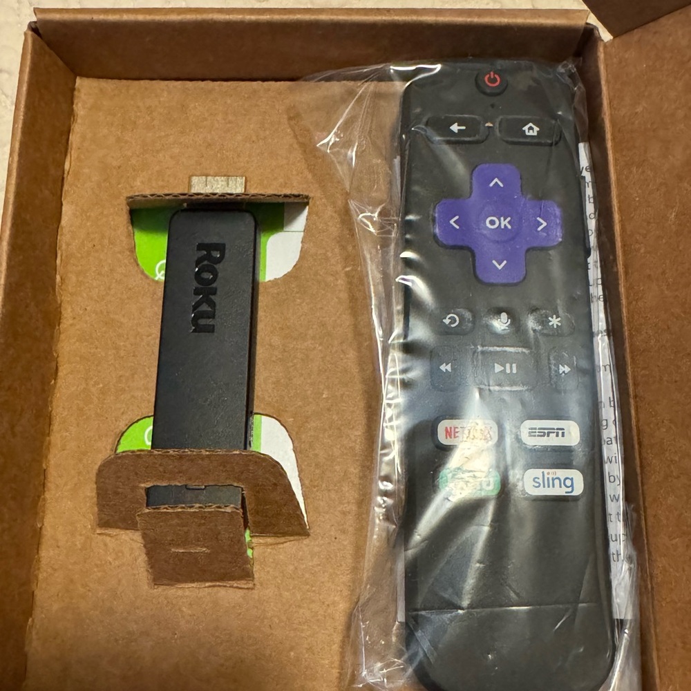 Roku Streaming Stick 2017, renewed 2019)